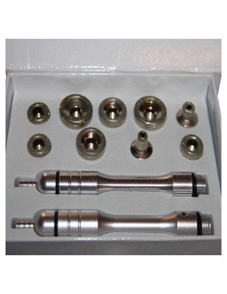 Kosmetologapparat med 2 funktioner - ultralydspeeling og diamantdermabrasion