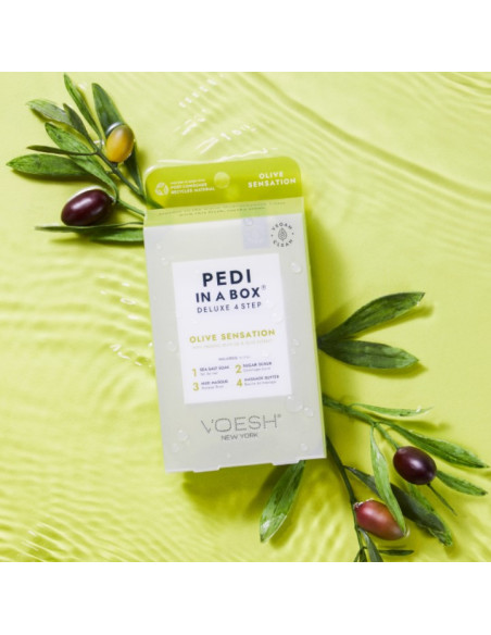 VOESH - PEDI IN A BOX Fodsæt Olive Sensation, nærende, 4 produkter